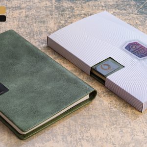 سررسید اروپایی کاغذ کرم چرم روناک (سبز)